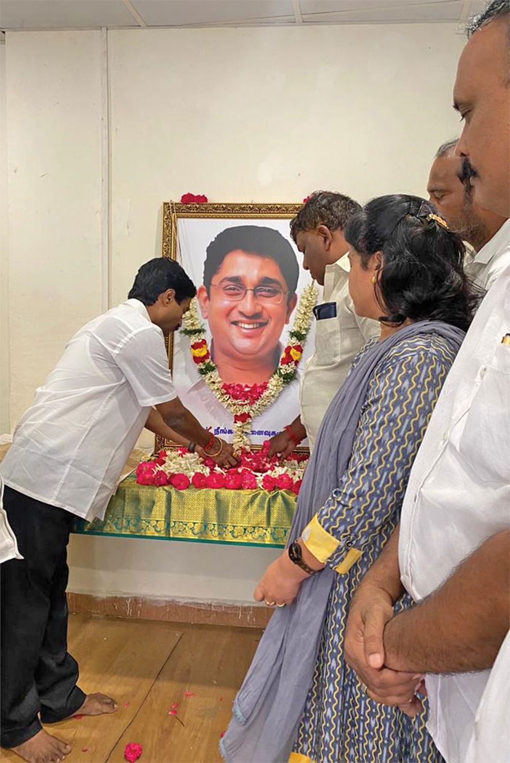 அஞ்சலி நிகழ்விலுமா அரசியல்? - சர்ச்சையில் சத்தியமூர்த்தி பவன்!