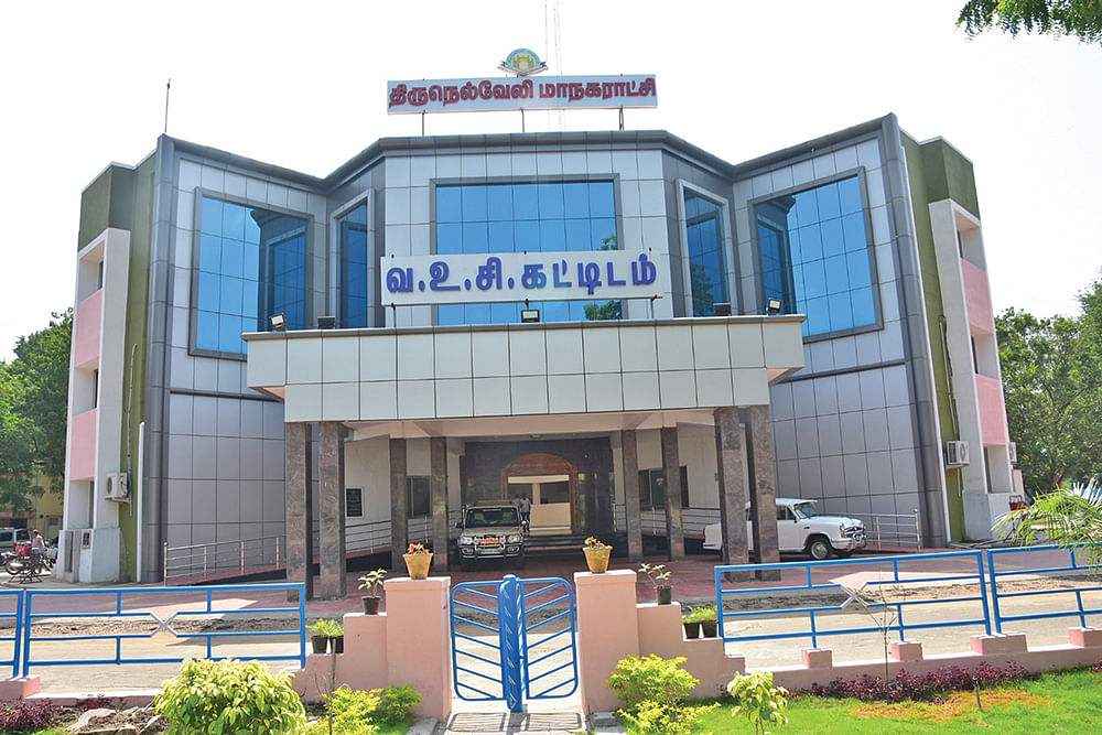 தி.மு.க மா.செ - மேயர் மோதல்.. பாழாகும் நெல்லை மாநகரப் பணிகள்!