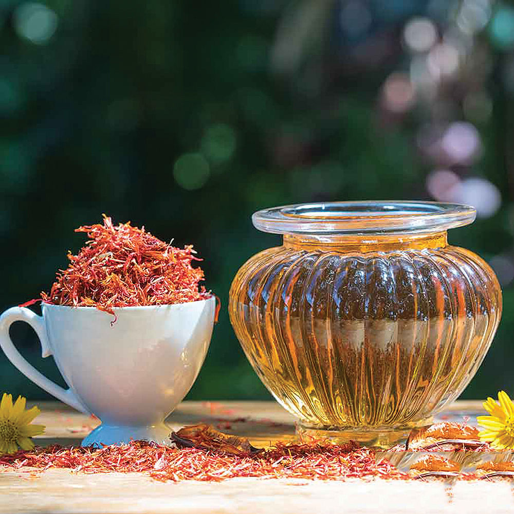 அவள் பதில்கள் 58: சரும ஆரோக்கியத்துக்கு உதவுமா குங்குமாதி தைலம்?
