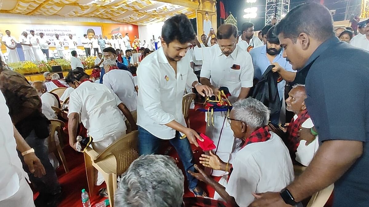 உதயநிதி