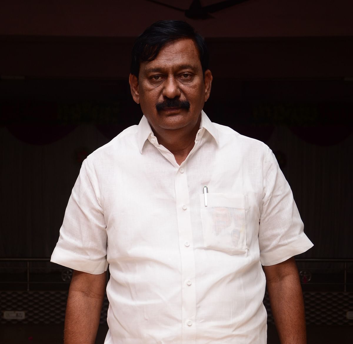 கும்மிடிப்பூண்டி சட்டமன்ற உறுப்பினர் டி ஜே எஸ் கோவிந்தராஜன்