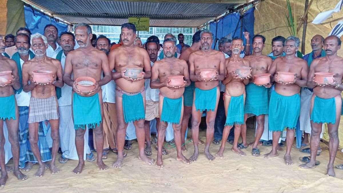 தஞ்சை கரும்பு விவசாயிகள்