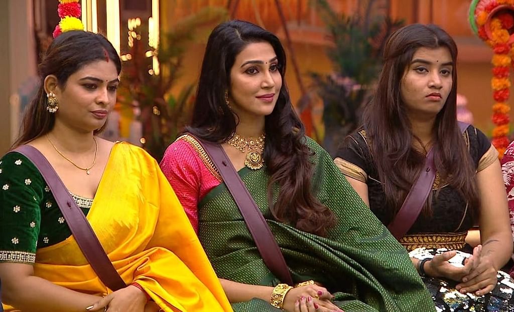 விருந்தினராக வந்த முன்னாள் போட்டியாளர்கள்