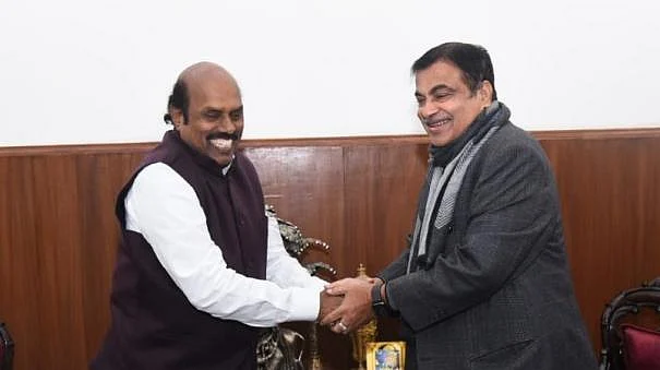 எ.வ.வேலு-நிதின் கட்கரி