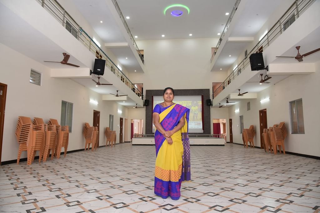 ஸ்டார் ஹோட்டல் வசதிகளுடன் ஆதரவற்றோர் மற்றும் முதியோர்களுக்கான இலவச இல்லம்; எங்கு தெரியுமா?!