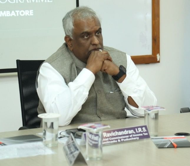 வருமானவரித்துறை ஆணையர் ரவிச்சந்திரன்