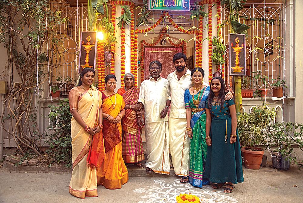 திருவின் குரல் படத்தில்...
