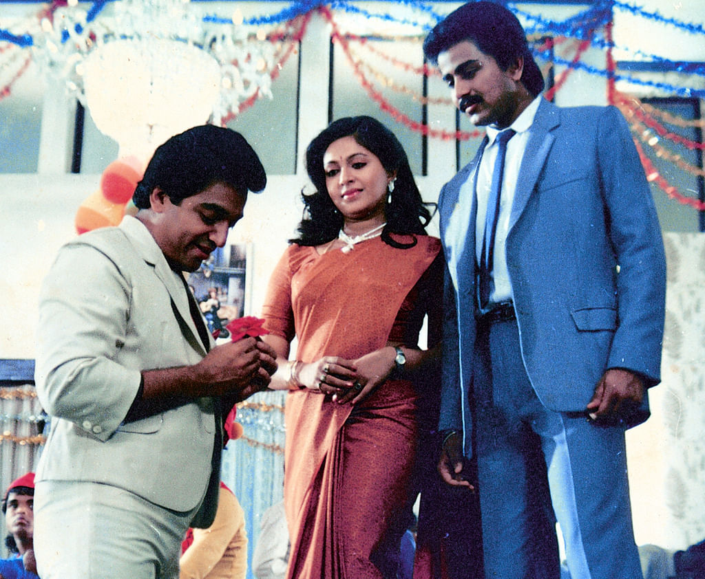 `அபூர்வ சகோதரர்கள்'