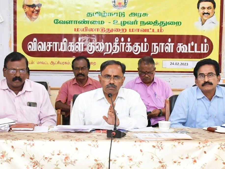 நேரடி நெல் கொள்முதல் நிலையங்களில் லஞ்சம் பெற்றால் பணி நீக்கம்… ஆட்சியர் அதிரடி!