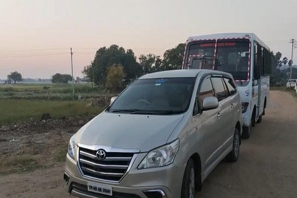 நெல்லை: என்.ஐ.ஏ அதிகாரிகள் அதிரடி சோதனை! 
- தீவிரவாத அமைப்புடன் தொடர்பு காரணமா? 
