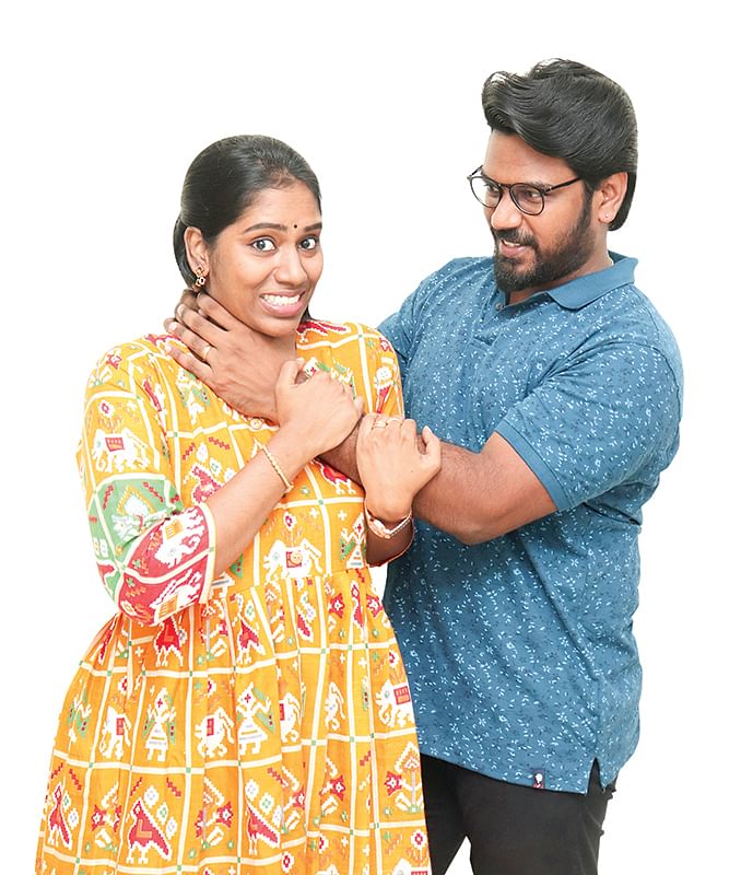 ரீல்ஸ் பட்டாளம்: மது பிரியா - விக்னு பரத்