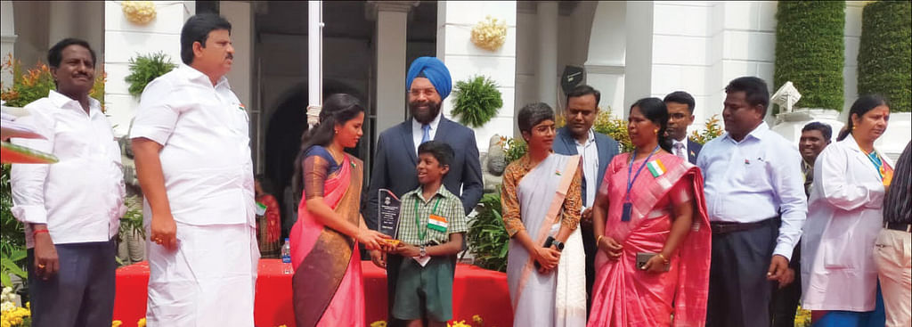 குப்பையிலிருந்து கேஸ்... அசத்தும் சென்னை மாநகராட்சிப் பள்ளிச்சிறுவன்!