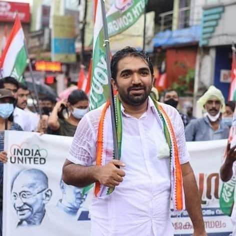 உம்மன் சாண்டியின் மகன் சாண்டி உம்மன்