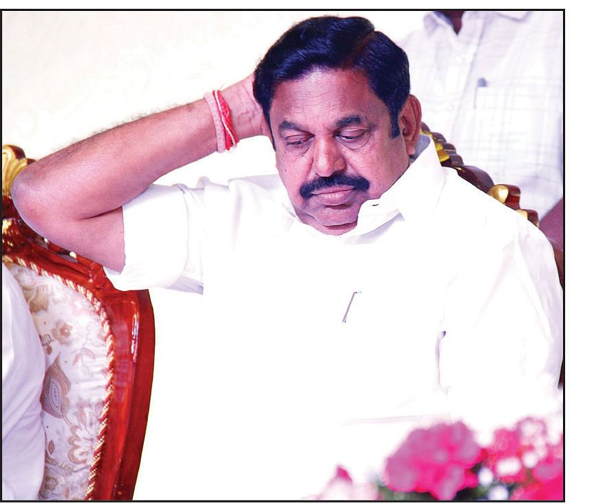மிஸ்டர் கழுகு: முடங்கும் இலை? - டெல்லி ஆட்டம்!