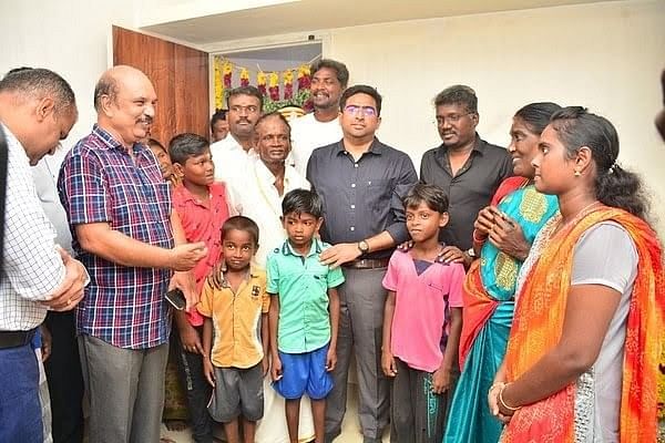 தங்கராசு குடும்பத்தினர்