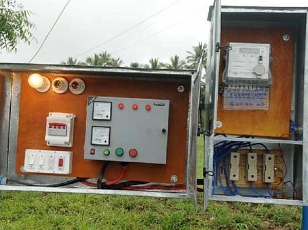 விவசாய மின்இணைப்புகளை துண்டிக்காதீர்கள்!
கோவை விவசாயிகள் கோரிக்கை!