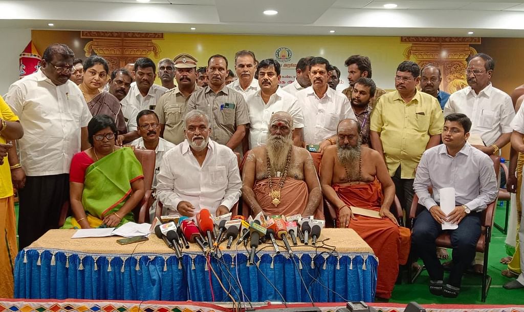 சேகர் பாபு