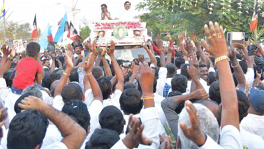 ஈரோடு இடைத்தேர்தல் பிரசாரம்