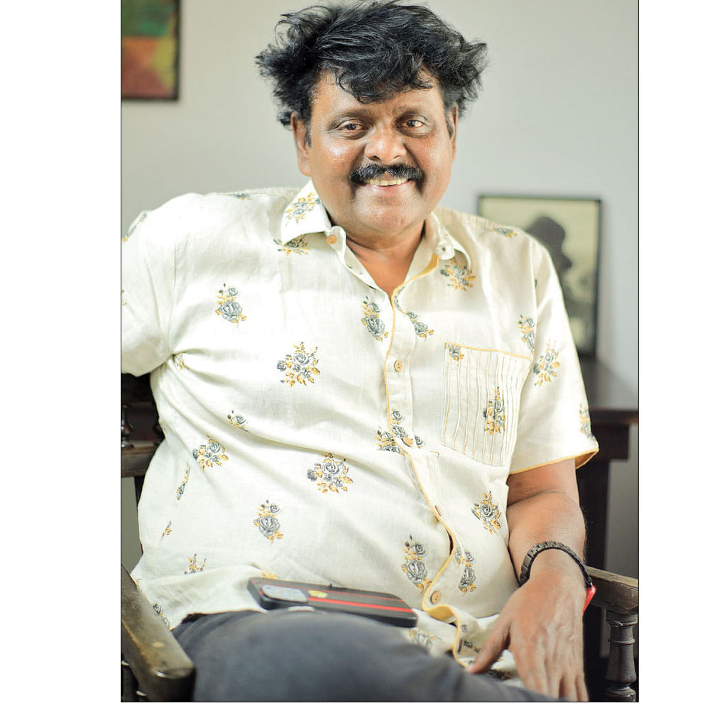 திரைப்பட விழாவில் கமல்...
ரிகர்சல் வைத்த பா.இரஞ்சித்...
ஜி.எம்.சுந்தர் உடைக்கும் ரகசியங்கள்