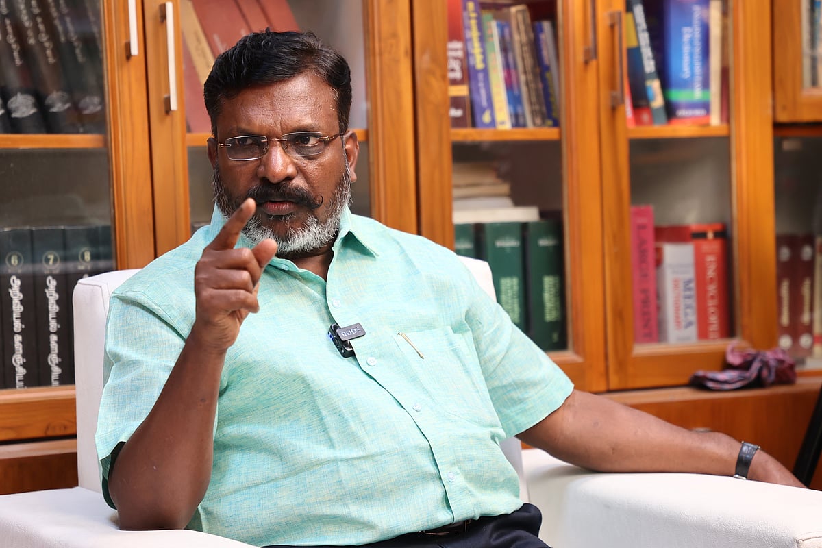 உயர் நீதிமன்ற சுற்றறிக்கை; ``அம்பேத்கர் படத்தை அகற்ற வேண்டுமென்ற உள்நோக்கம்!