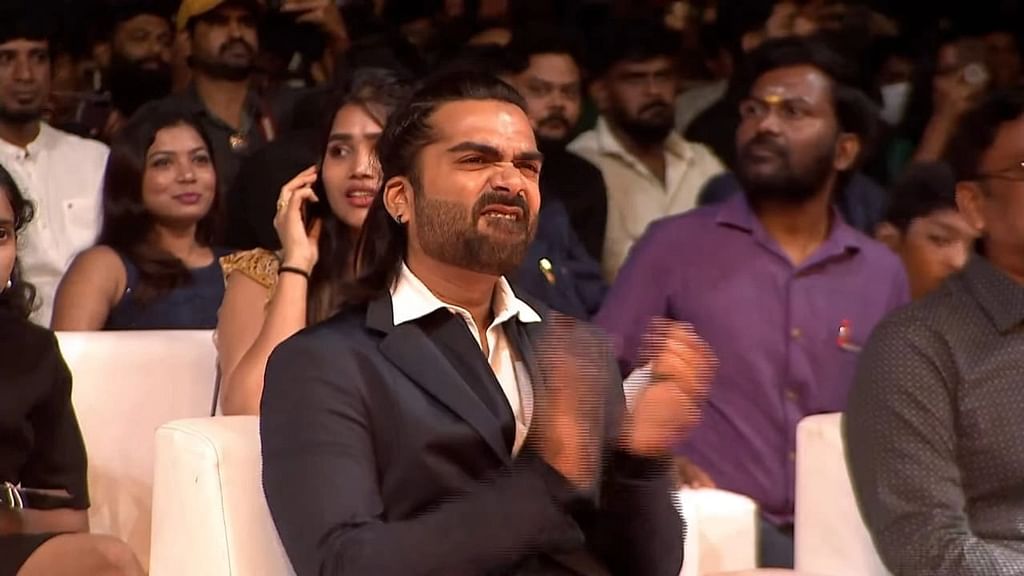 'பத்து தல' இசை வெளியீட்டு விழாவில் சிம்பு