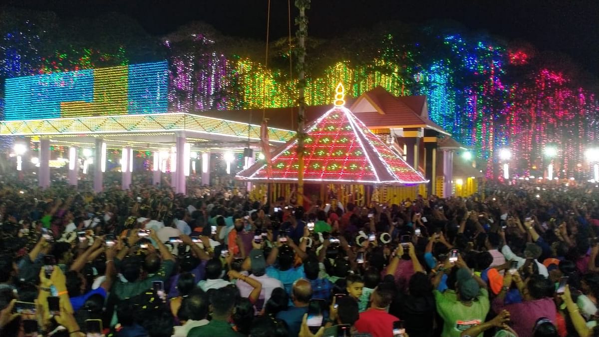 கொல்லங்கோடு ஸ்ரீபத்திரகாளி அம்மன் கோயில் கொடியேற்ற நிகழ்வு