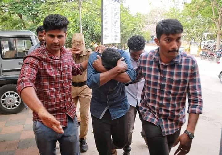 கைதுசெய்யப்பட்ட பாதிரியார் பெனடிக்ட் ஆன்றோ