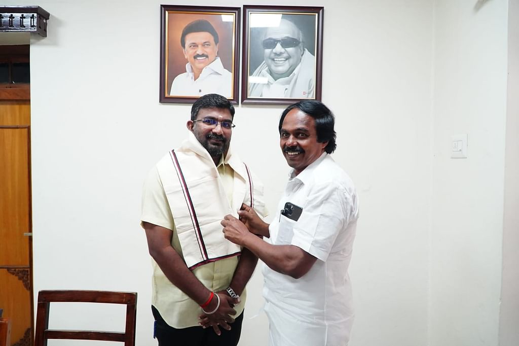அமைச்சர் மனோ தங்கராஜ் முன்னிலையில் தி.மு.க-வில் இணைந்த பா.ஜ.க ஓ.பி.சி அணி மாநிலச் செயலாளர் சிவபாலன்