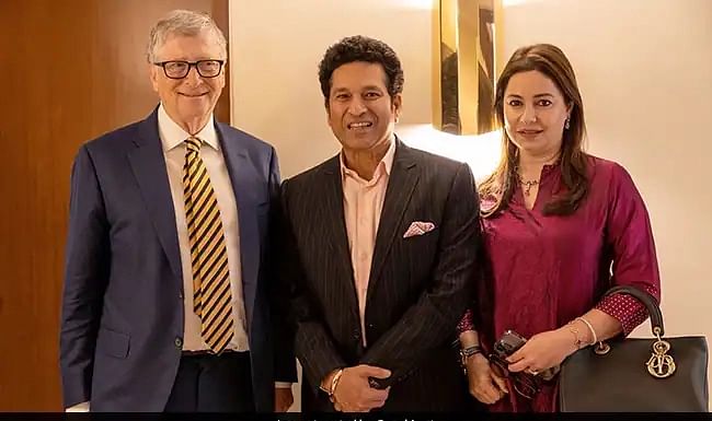 Mumbai: ``We are students forever!'' Sachin Tendulkar and his wife met Bill Gates in Mumbai 1 Sachin and Anjali with Bill Gates