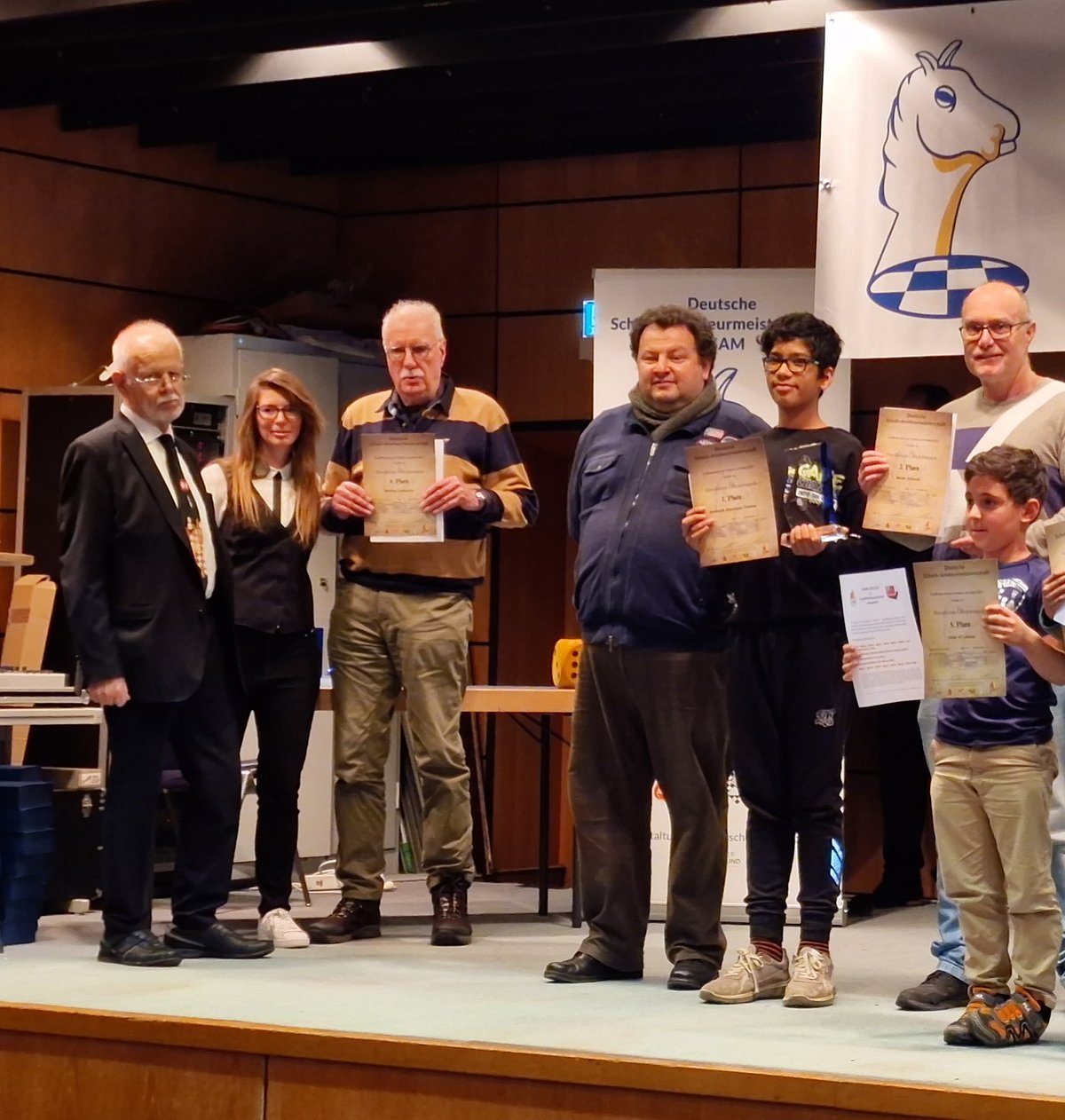 ஜெர்மனியில் சாதிக்கும் தமிழக செஸ் விளையாட்டு வீரர்   ! | My Vikatan