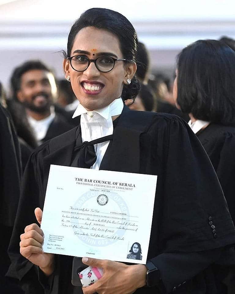 ``நீதி மறுக்கப்பட்டவர்களின் குரலாக ஒலிப்பேன்’'
- கேரளாவின் முதல் திருநங்கை வழக்கறிஞர் பத்ம லட்சுமி