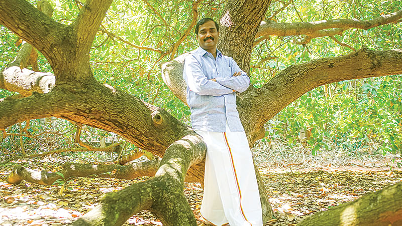 பண்ணையில் வேல்முருகன்