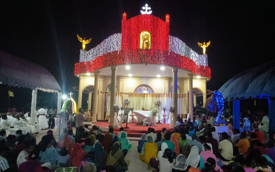 நகைகள், டீசல் திருட்டு: `மனஉளைச்சலுக்கு ஆளான தமிழக பக்தர்கள், மீனவர்கள்'- கச்சத்தீவில் நடந்தது என்ன?