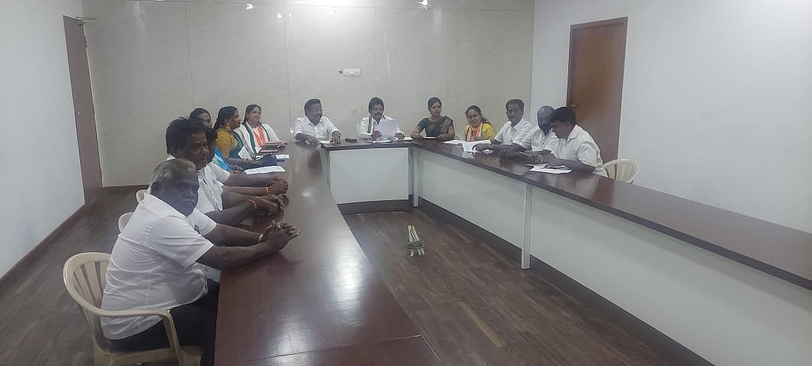 `எங்களுக்கும் கூட்டணி கட்சியினருக்கும் பிரச்னை இருக்கிறது' - காங்கிரஸ் கவுன்சிலர்கள் போர்க்கொடி