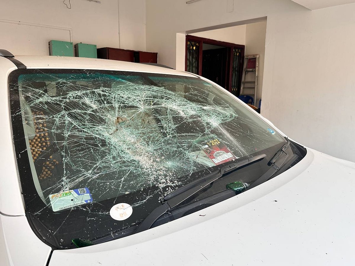 திருச்சி சிவா வீடு, காரை நொறுக்கிய கே.என்.நேரு ஆதரவாளர்கள்! - திருச்சியில் பரபரப்பு