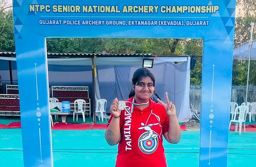 `அரசு உதவி செஞ்சா இன்னும் சாதிக்க முடியும்' - வில்வித்தையில் முத்திரை பதிக்கும் மாணவி ஐஸ்வர்யா!
