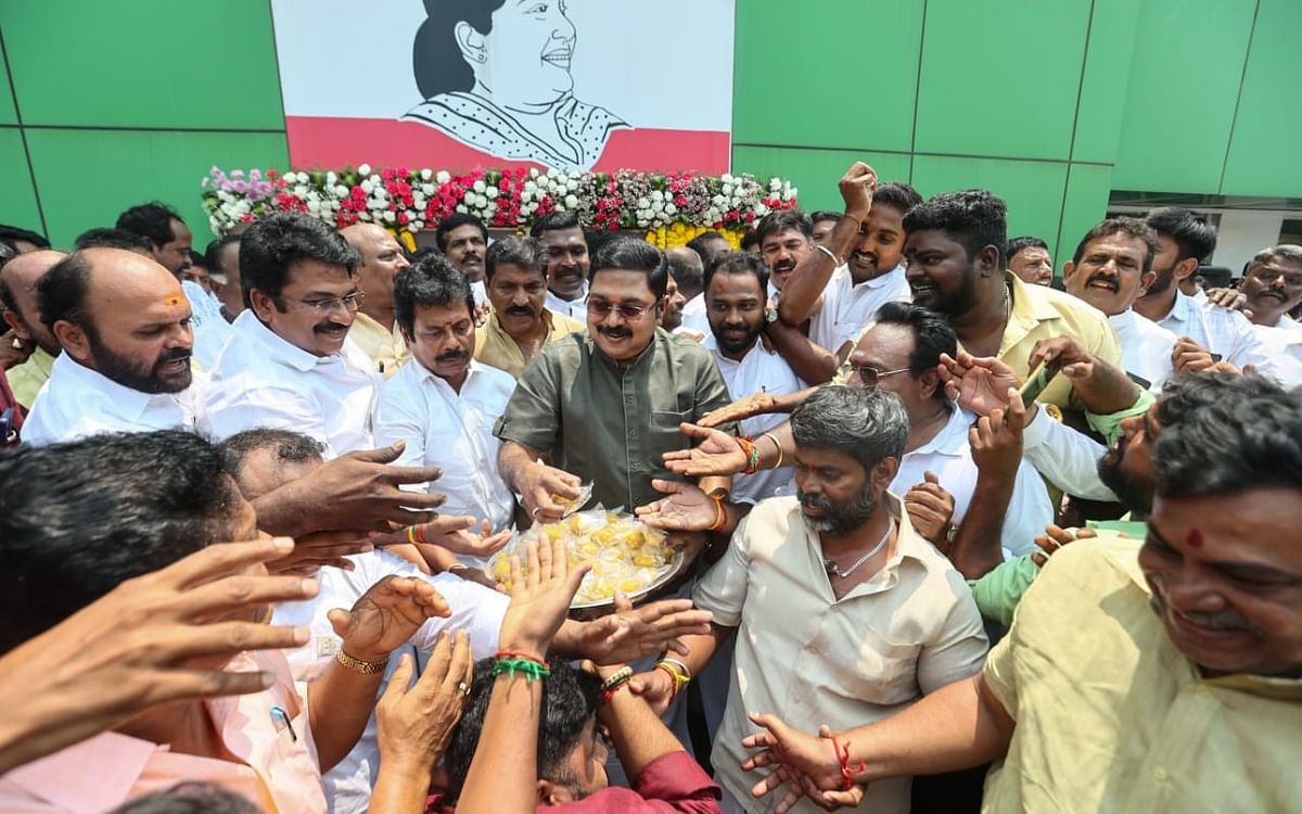ஆறாம் ஆண்டில் அமமுக: `ஒரு சமுதாயத்துக்கான கட்சியாக மாறிவிட்டது அதிமுக!' - டி.டி.வி.தினகரன்