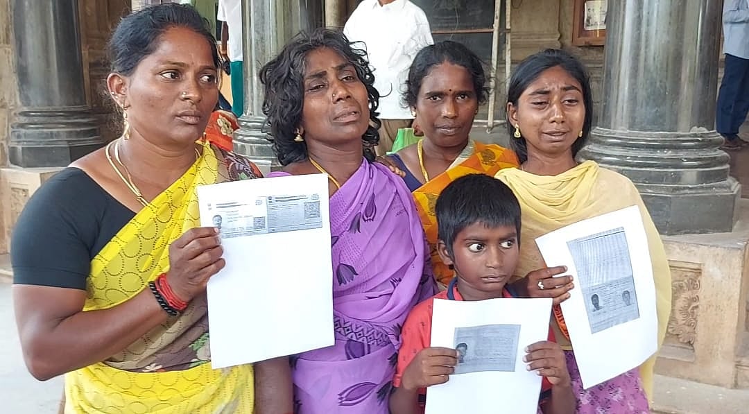 புதுக்கோட்டை: சவுதி அரேபியாவில் கணவர் தற்கொலை!? - மரணத்தில் மர்மம் இருப்பதாக மனைவி புகார்!