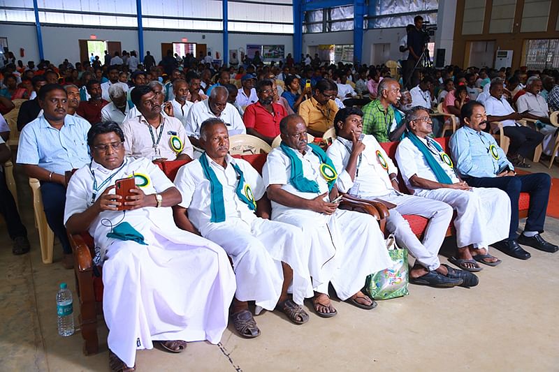 கலந்துகொண்டோர்