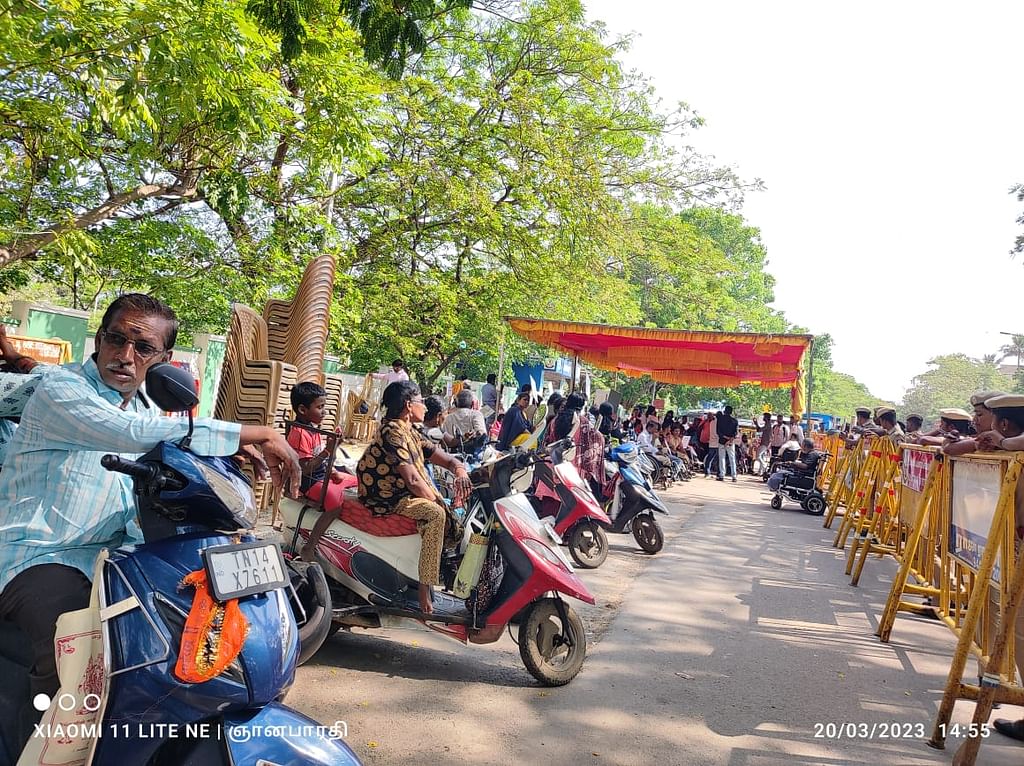 மாற்றுத்திறனாளிகளின் கவன ஈர்ப்பு ஆர்பாட்டம்