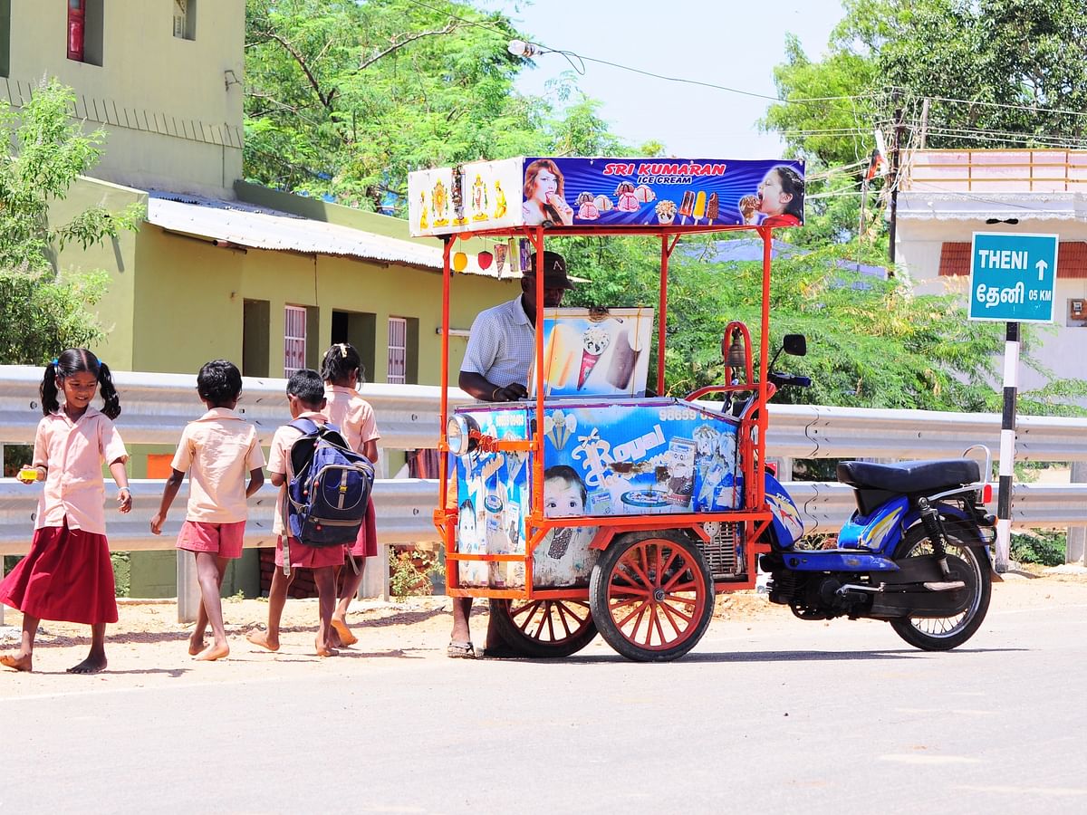 வெயிலுக்கு ஏற்ற குளு குளு கேரட் குச்சி ஐஸ்! - இல்லத்தரசி ஷேரிங்ஸ்| My Vikatan