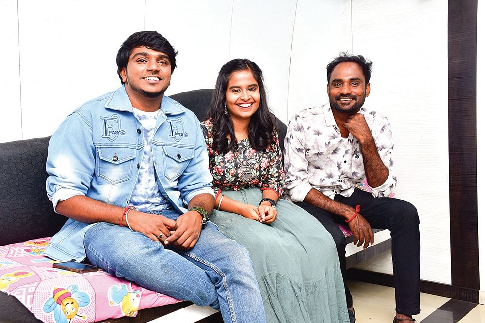 பிரசன்னா, யாழினி, தினேஷ்