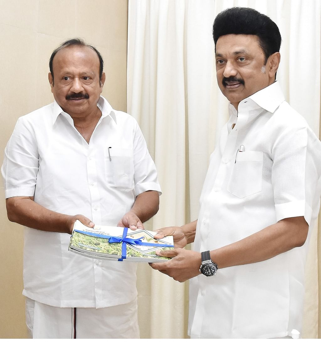 நூல் வெளியிடு...