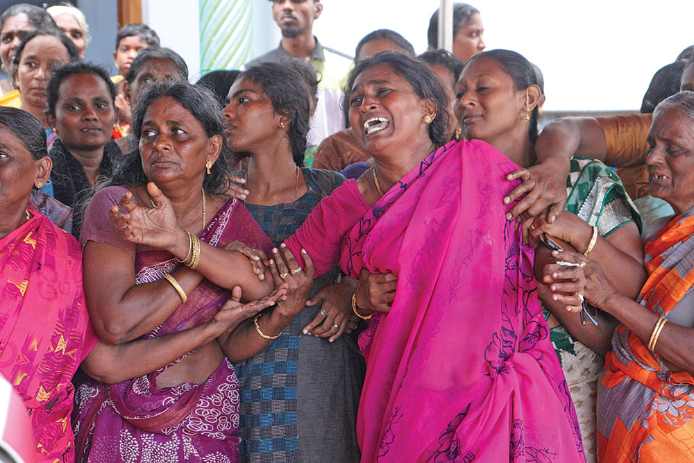 தூத்துக்குடி வி.ஏ.ஓ கொடூரக் கொலை... அச்சுறுத்தும் மணல் மாஃபியா... தடுத்து நிறுத்துமா தமிழக அரசு?