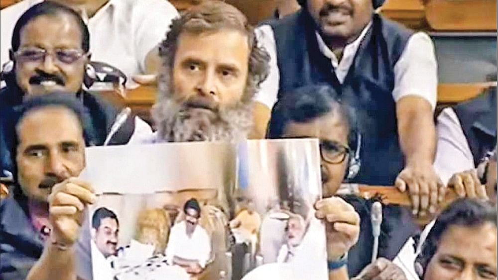 நாடாளுமன்றத்தில் ராகுல்காந்தி