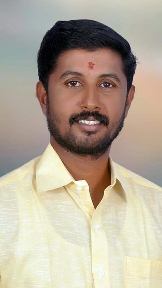 அ.தி.மு.க கவுன்சிலர் தெட்சிணாமூர்த்தி