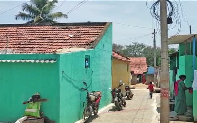 2023-லும் ஊரைவிட்டு ஒதுக்கும் கொடுமை... கண்டுகொள்ளாத காவல்துறை, கலெக்டர்!
