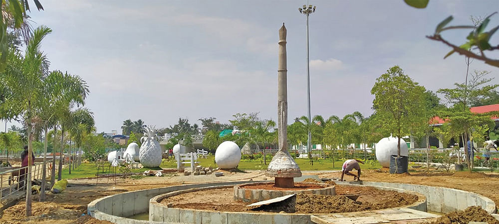 பூங்காவுக்குள்ளும் அரசியல்!