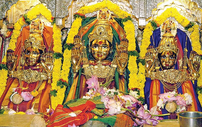 மகாகாளி, மகாலட்சுமி, மகாசரஸ்வதி
