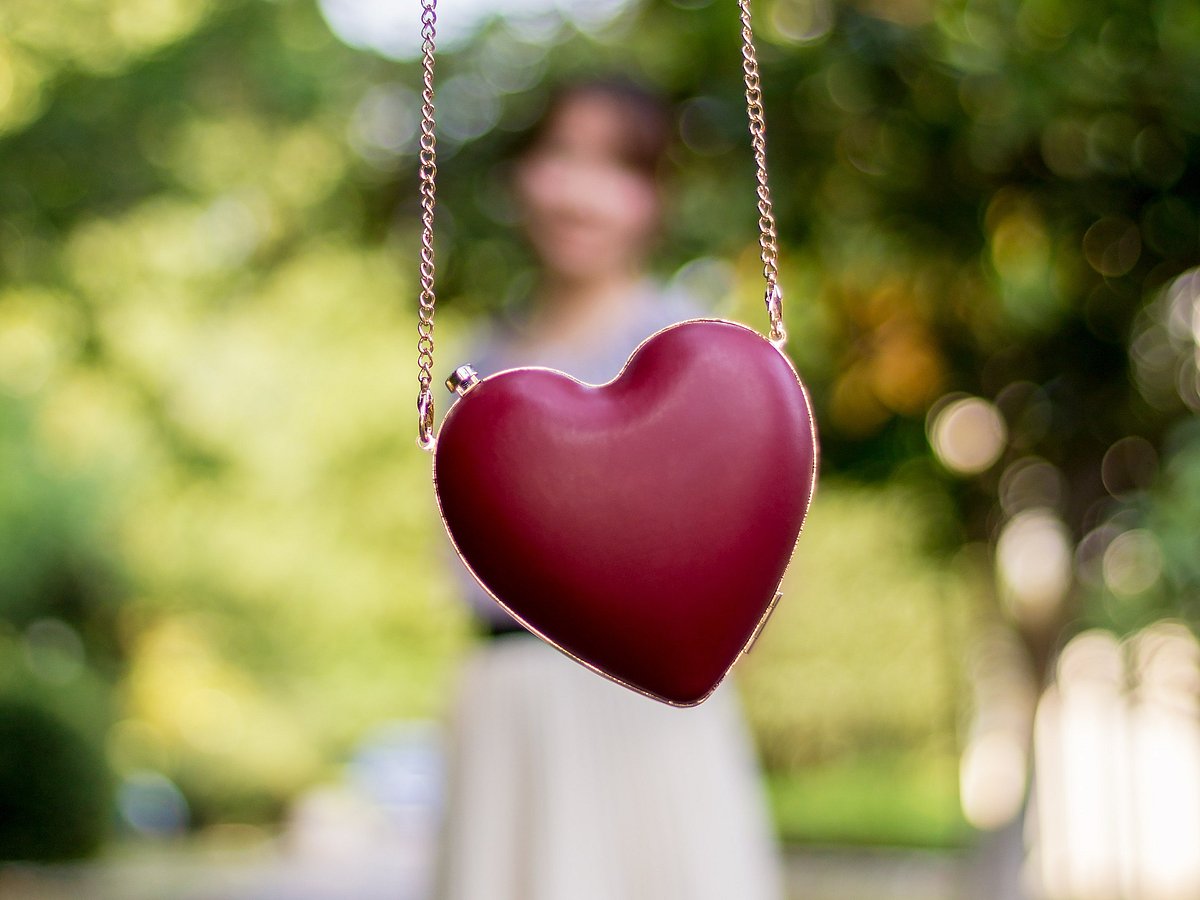 இந்த மூணுல உங்க காதல் எந்த வகை?! |#AllAboutLove | Visual Story 1 